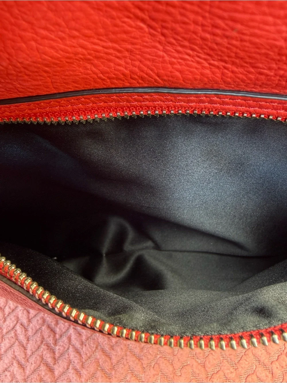 Coach poppy pebbled leather hippy red bag 22421M